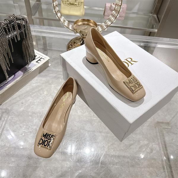 20251127171540594 270